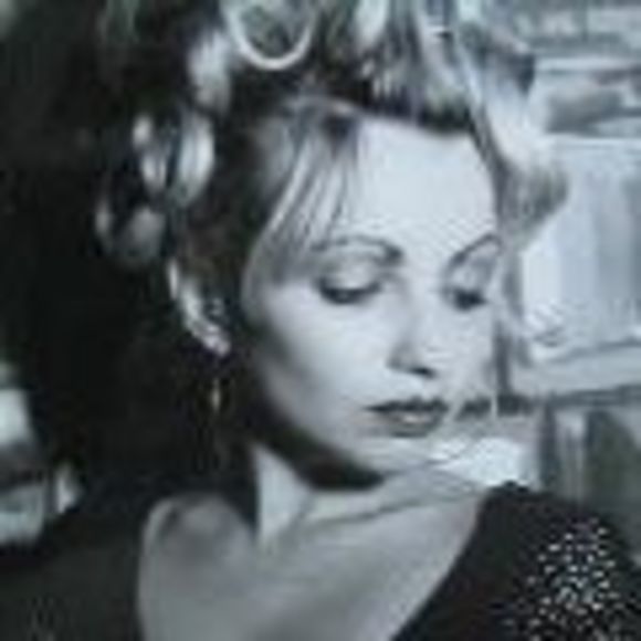 Meet your Posher, Robin - Picture 1 of 1